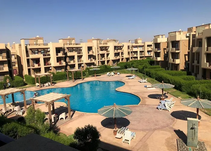 Blue Bay Sokhna Aqua Park - مارسيليا بلو باى السخنه -عائلات فقط شقة عين السخنة